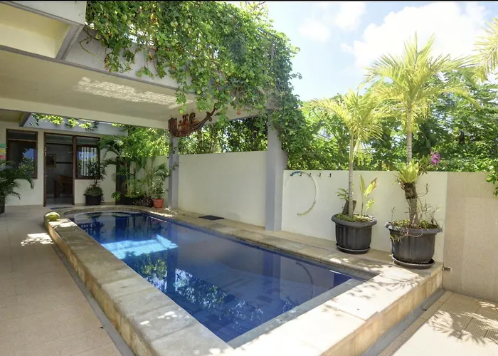 Rumah Gadang Bali Nusa Dua (Bali)